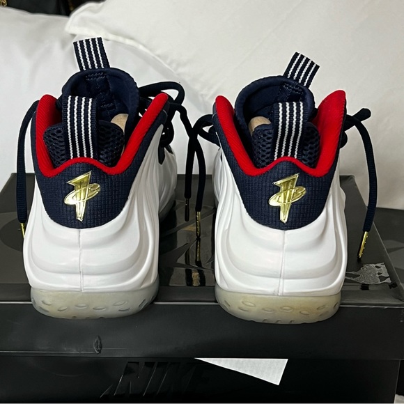 The Nike Air Foamposite One Olympic Nike 314996 008 Like New Men size 9 - Picture 7 of 9